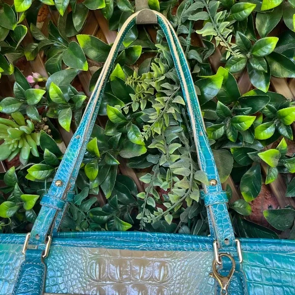 Brahmin Teal to Cream Ombre Croc-Embossed Tote with Dust bag and incert - Picture 8 of 16